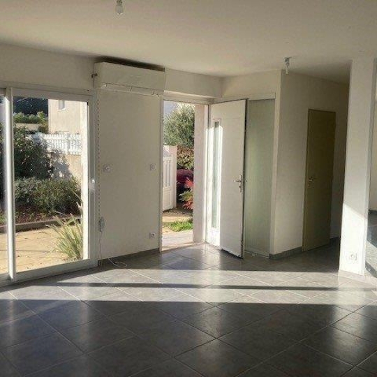  Annonces MAUGUIO : Maison / Villa | VENDARGUES (34740) | 104 m2 | 1 490 € 